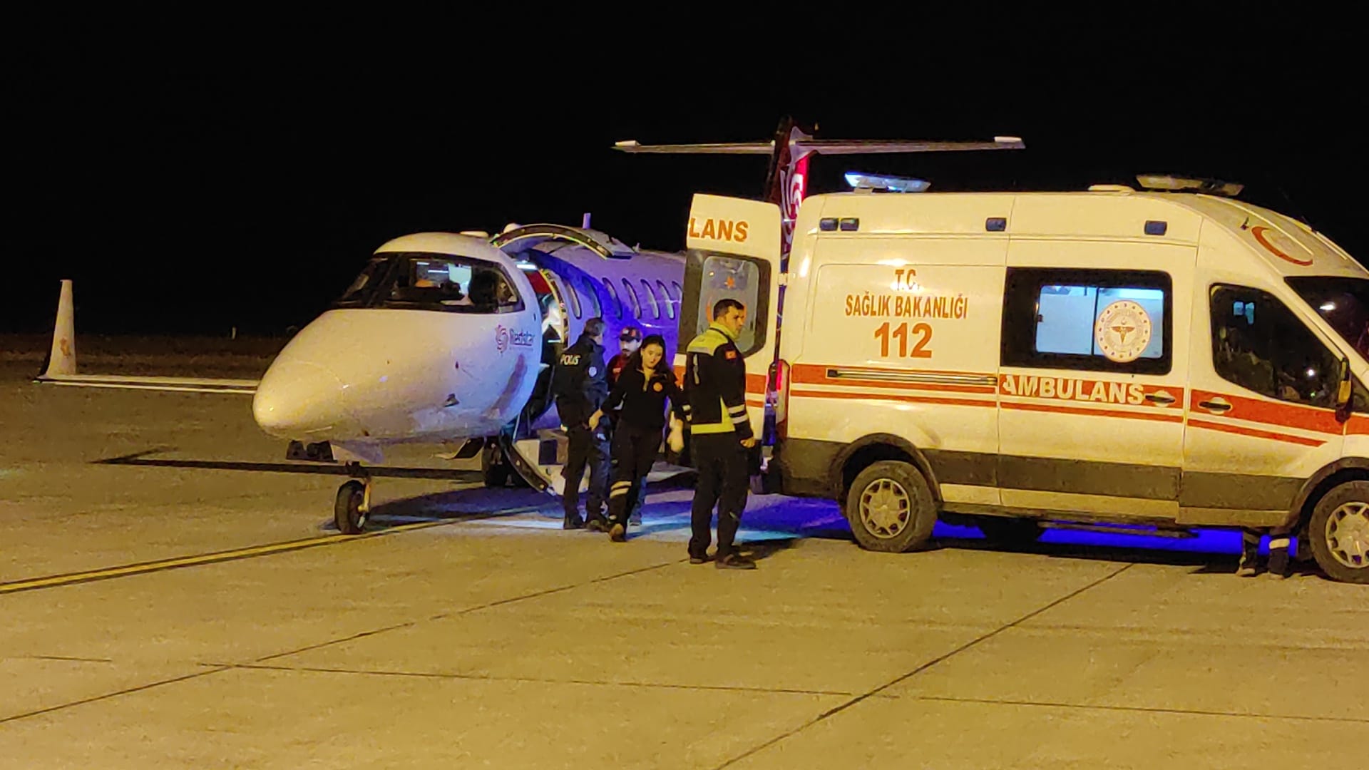 Ambulans uçak, Yılmaz bebek için havalandı