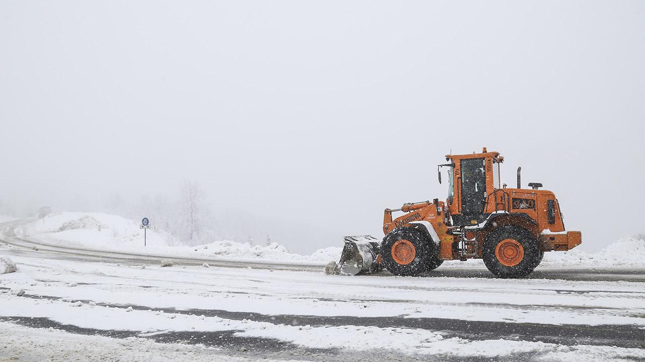 Kars-Ardahan kara yolu ulaşıma açıldı
