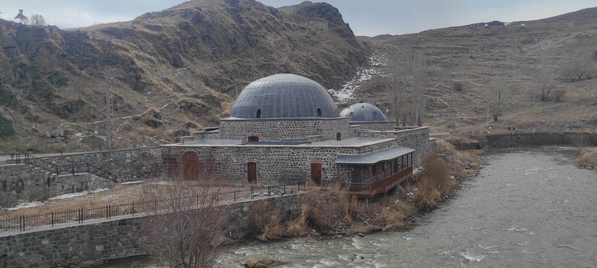 Tarihi Hamam açılacağı günü bekliyor