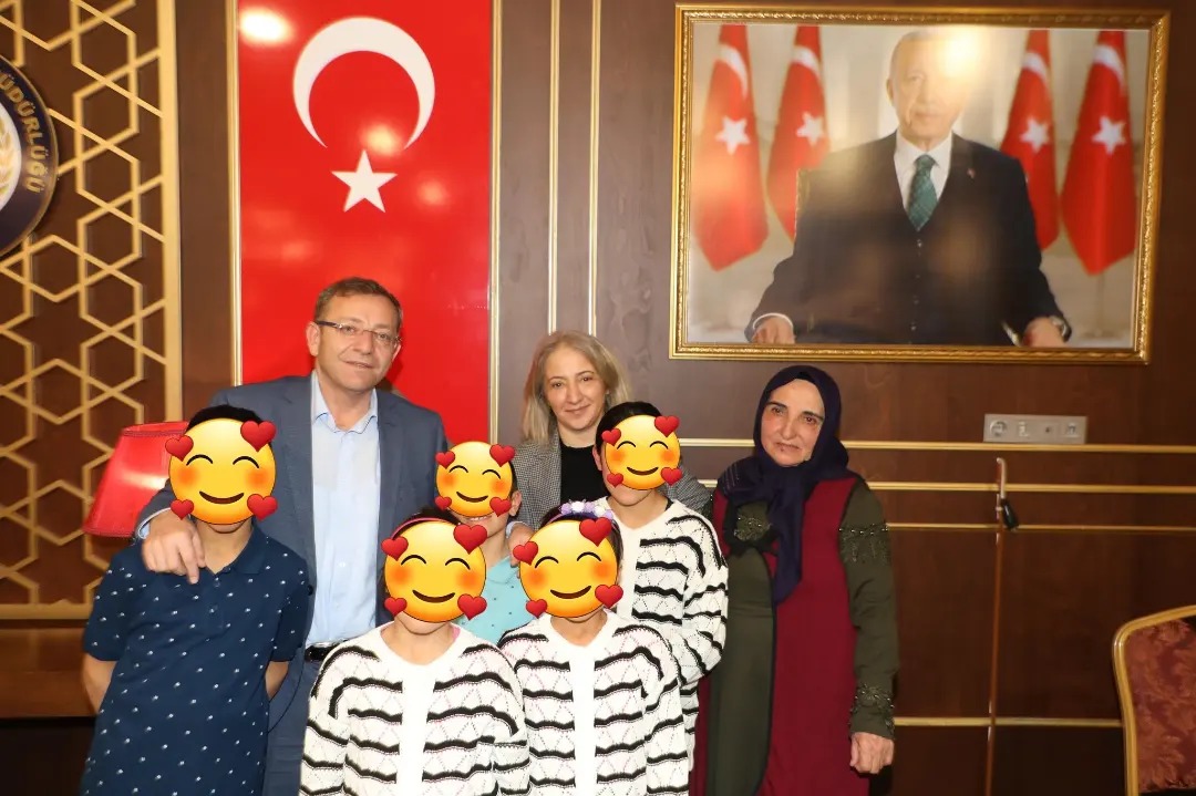 Çocukların bayramlığı Kars Valiliği'nden