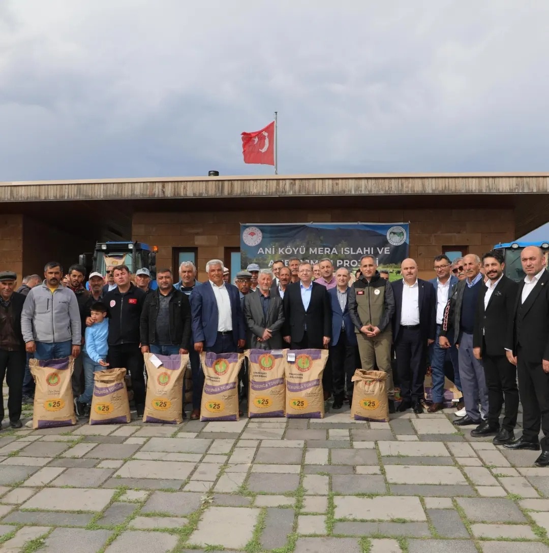 Kars'ta Korunga Tohumu dağıtım töreni