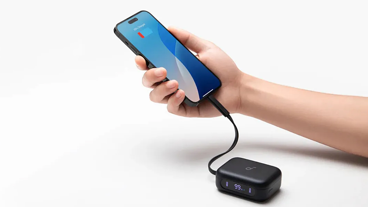 Anker'dan Şarj Canavarı Kulaklık: Telefonunuzu Şarj Eden Kutu, 192 Saat Müzik! İşte O Model!