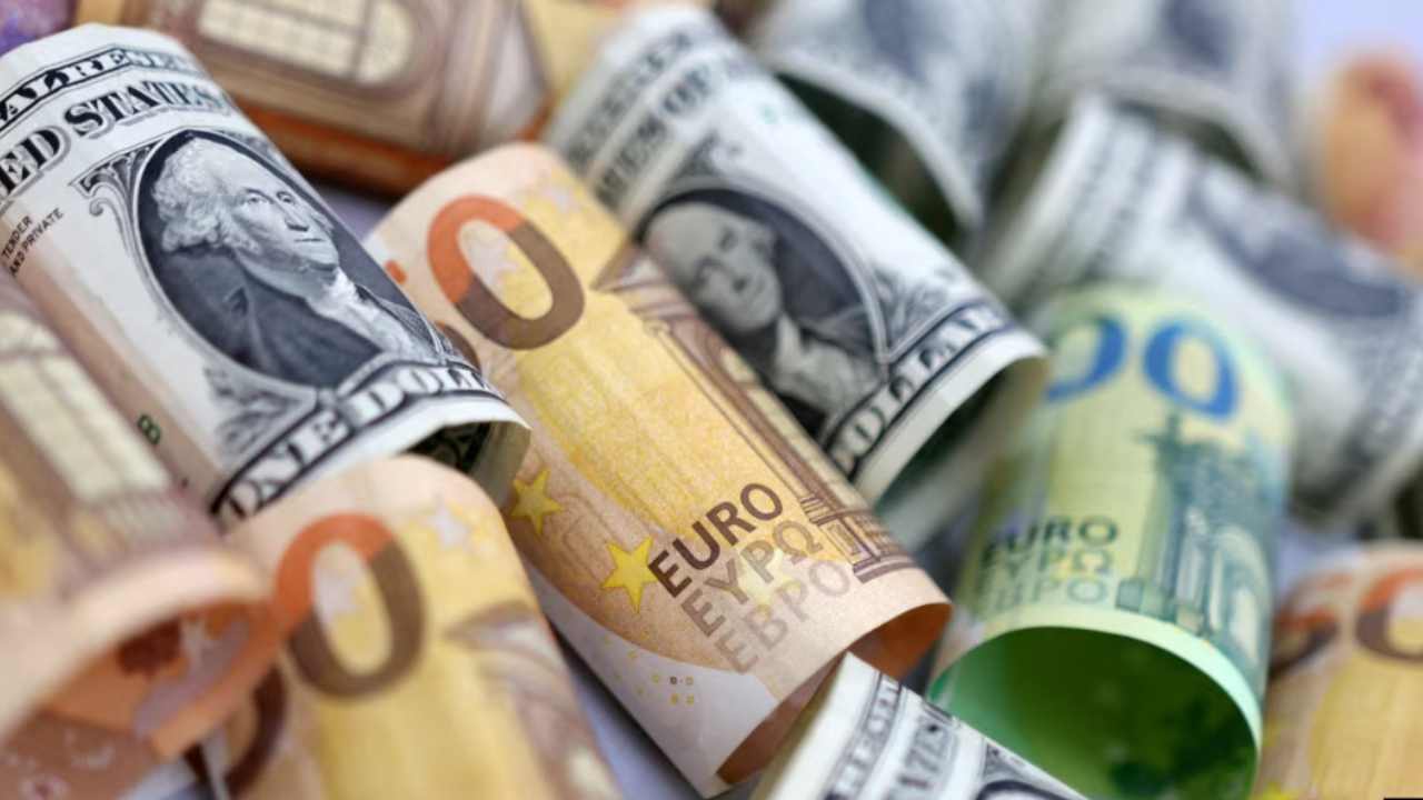 Avrupa Borsaları Haftayı Yeşil Kapattı, Yatırımcılar Rahat Bir Nefes Aldı! Peki Avro/Dolar Paritesi Neden Düştü?