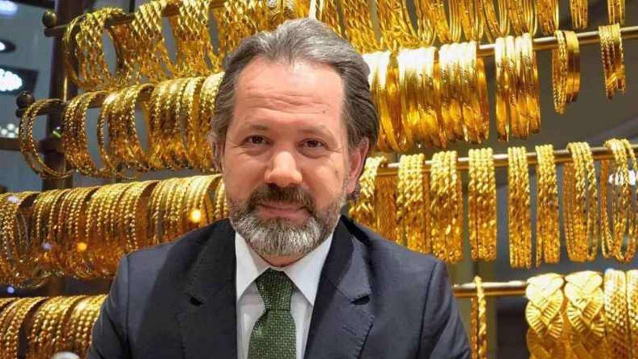İslam Memiş'ten Altın Yatırımcılarına Kritik Uyarı: "Son Alım Fırsatı Kapıda mı?"