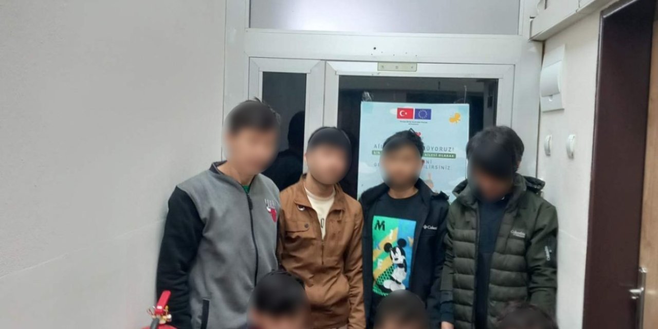 Kars'ta 29 düzensiz göçmen yakalandı