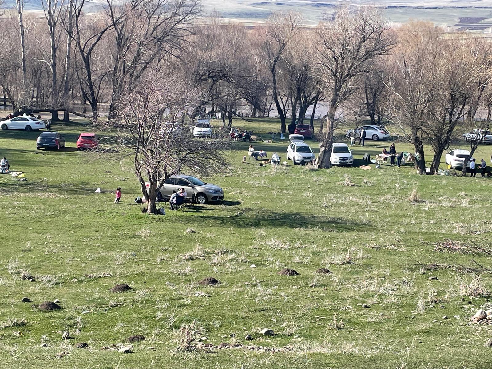 Kars'ta güneşli hava nihayet yüzünü gösterdi