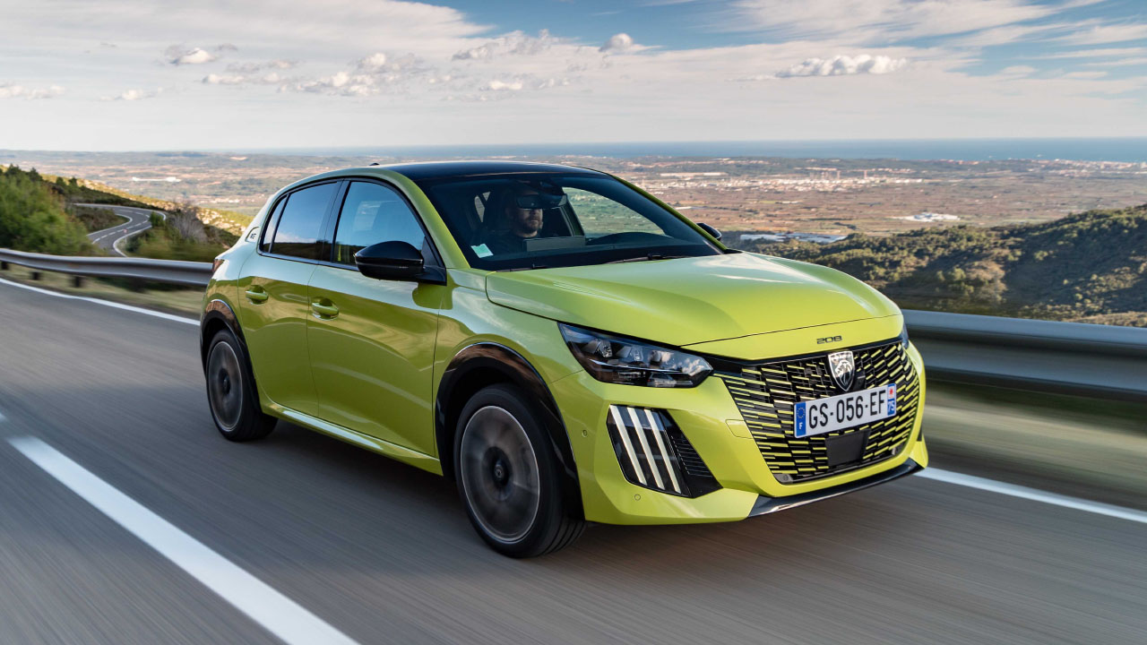 Peugeot'dan elektrikli GTi: e-208 GTi o tarihte geliyor! İşte beklenen gücü ve tüm detaylar!
