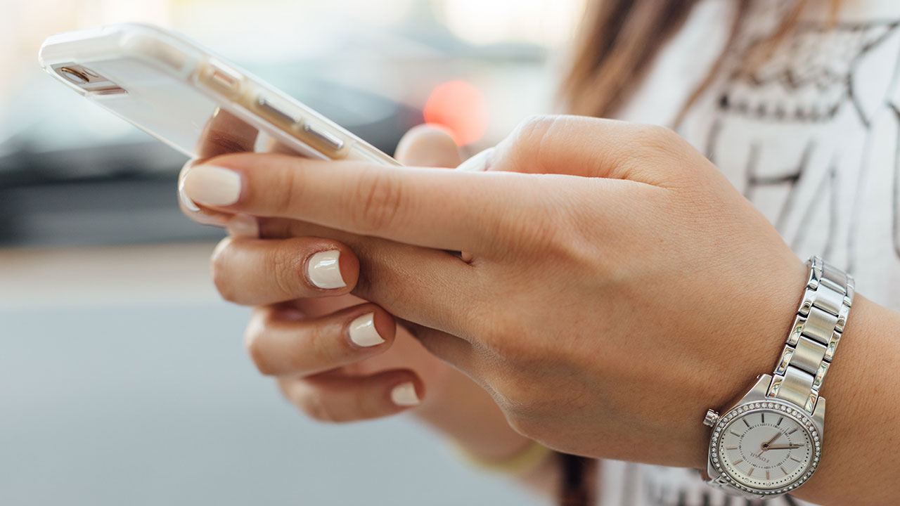 Telefon Çekmeyen Yerlere Ceza Geliyor! BTK'dan Operatörlere Yeni Düzenleme!