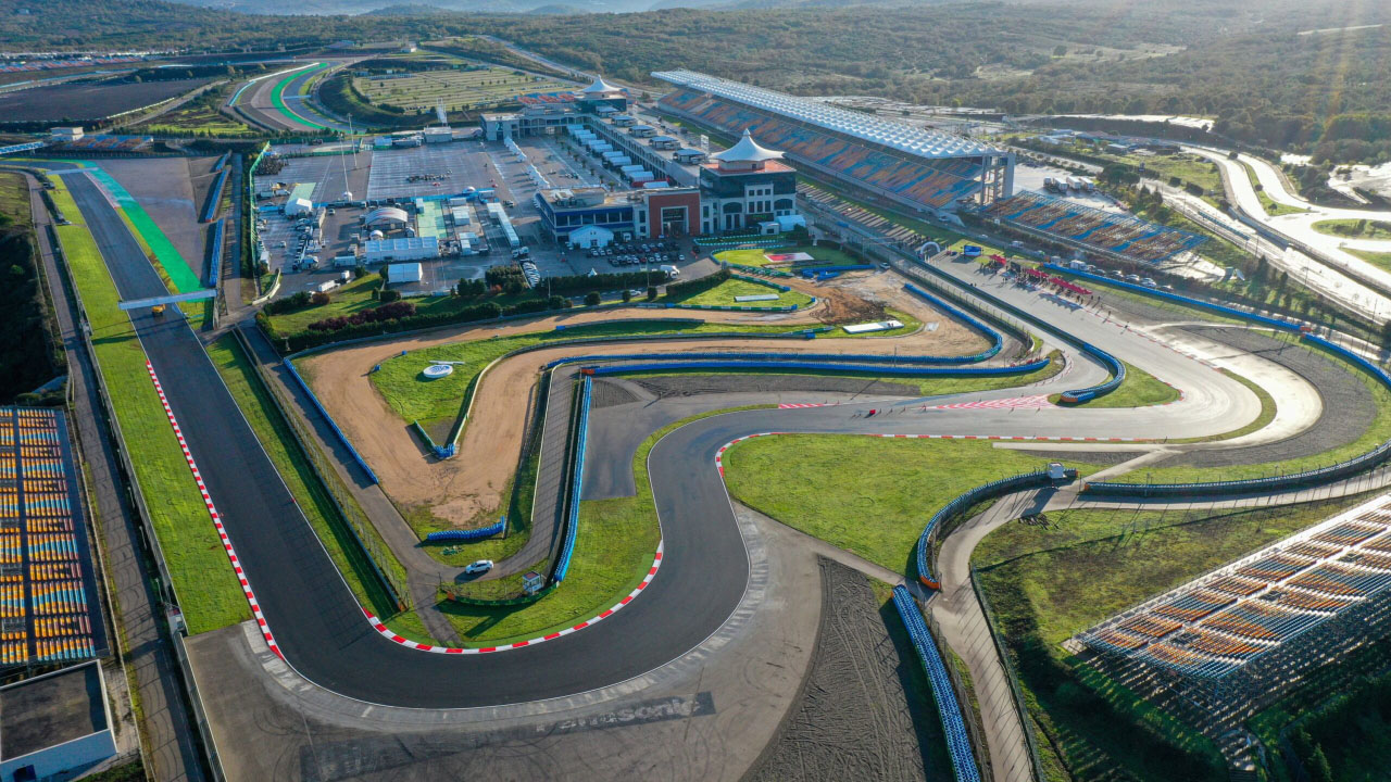 İstanbul Park'ta Direksiyon TOSFED'de! Pistin Geleceği Nasıl Şekillenecek?