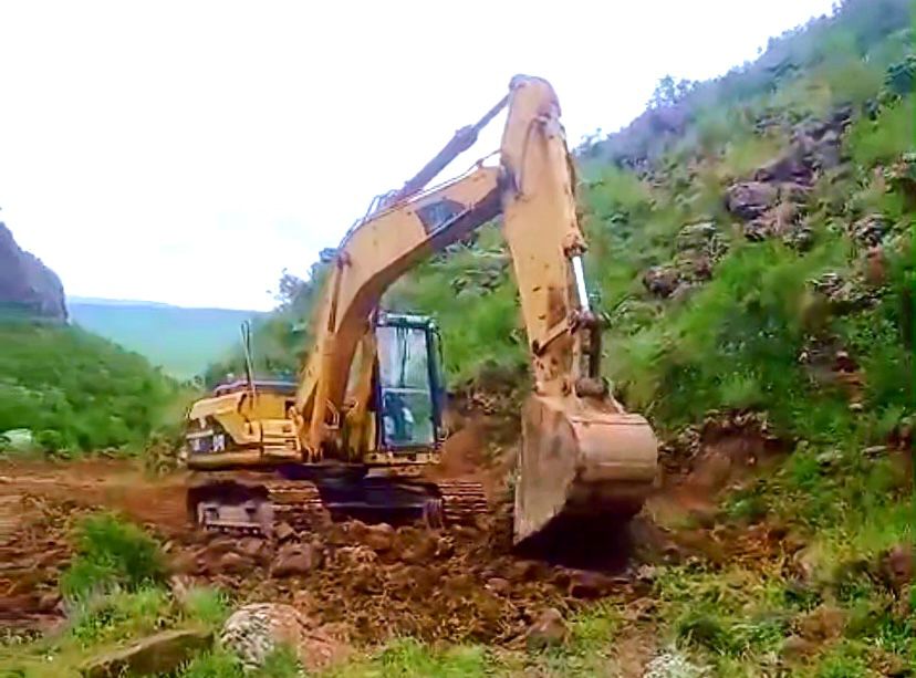 Karahan'da 15 Kilometrelik Mera Yolu 2 Kilometreye Düştü