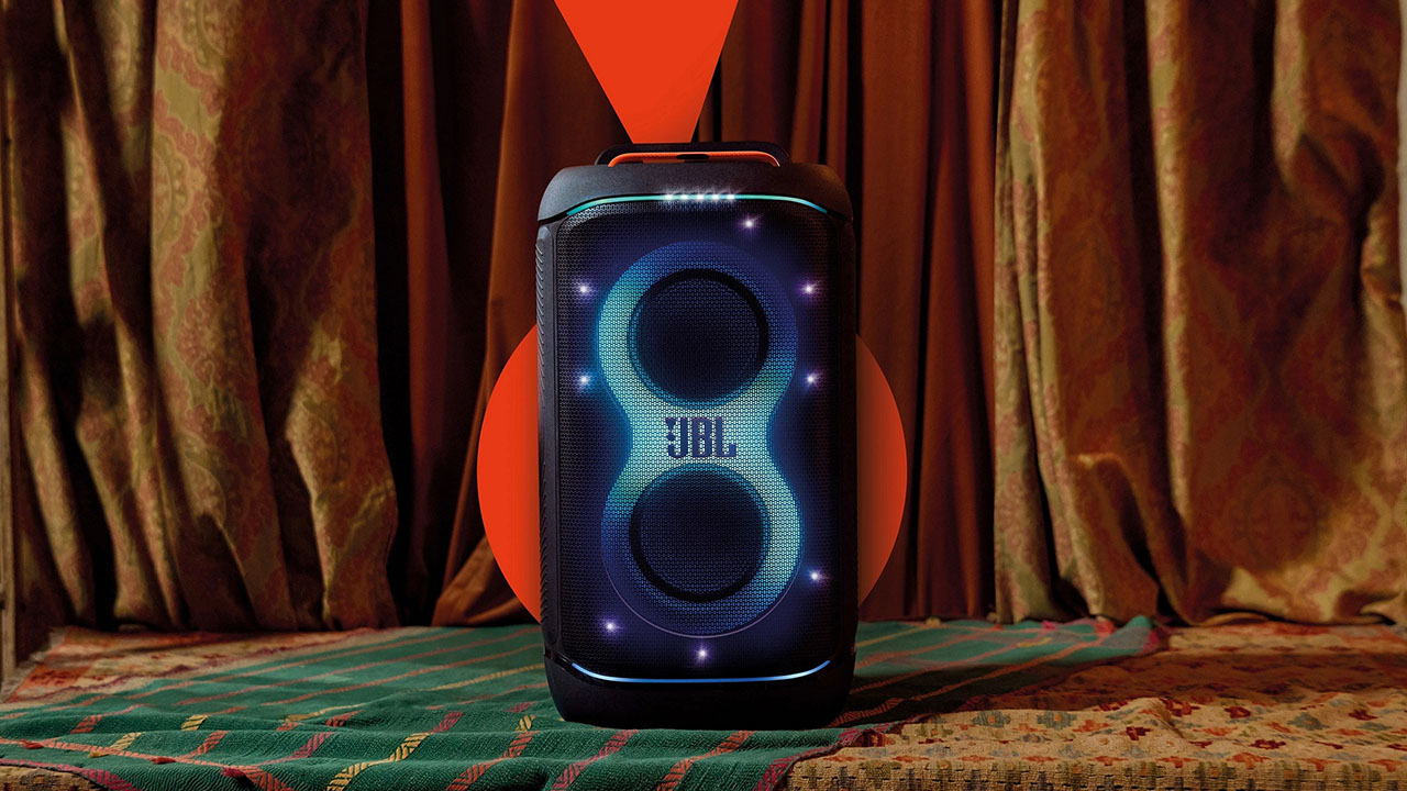 Partiyi Ateşleyen JBL Türkiye'de: İşte JBL Partybox 520'nin Fiyatı!