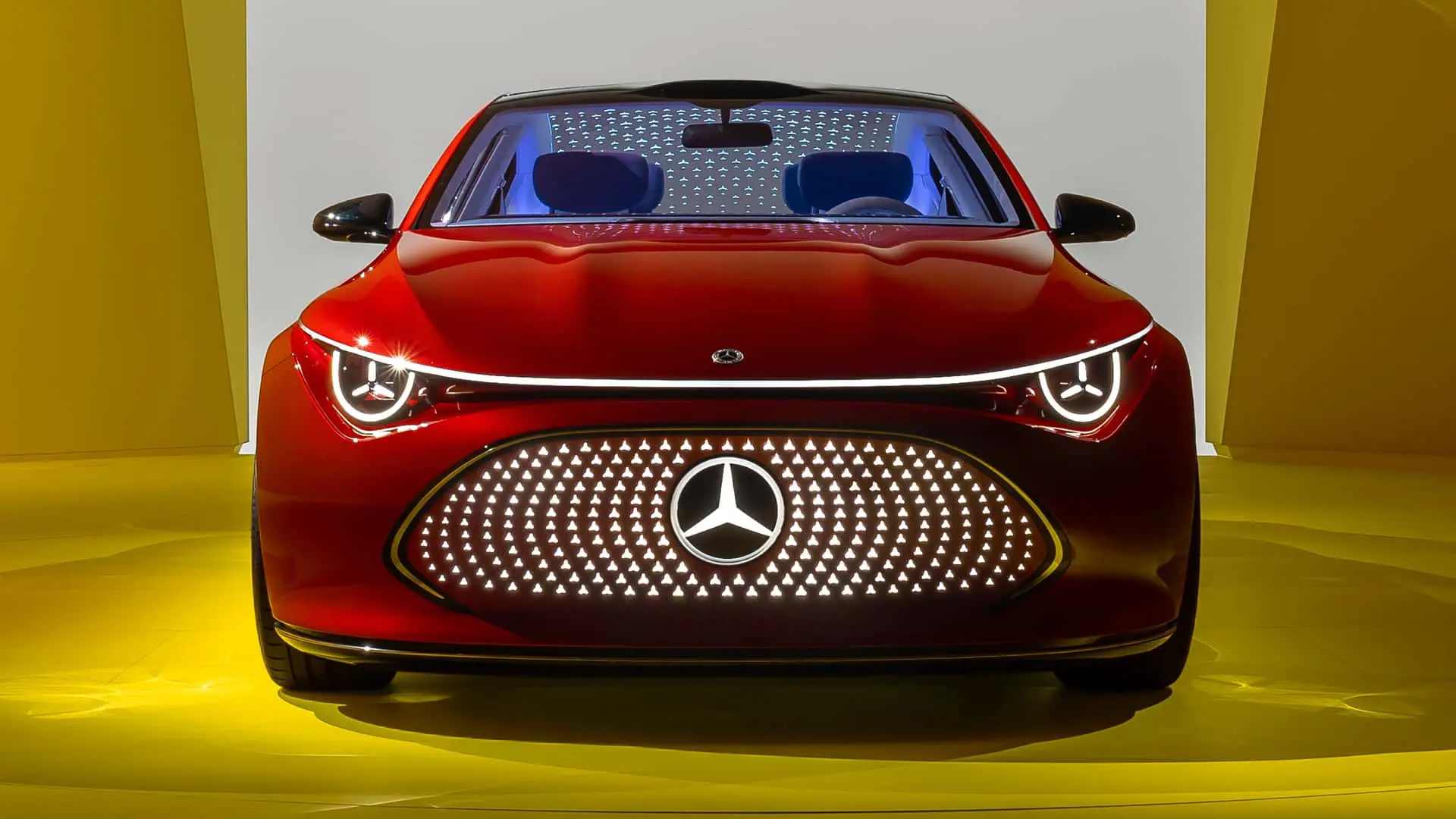 Yeni Elektrikli Mercedes-Benz CLA