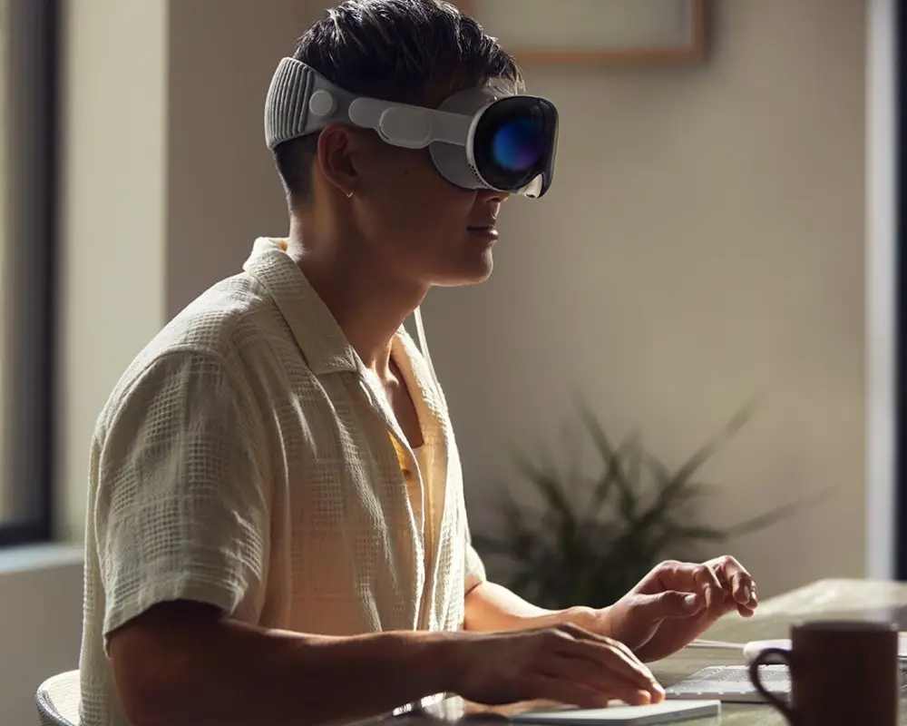 Yeni Apple Vision Pro