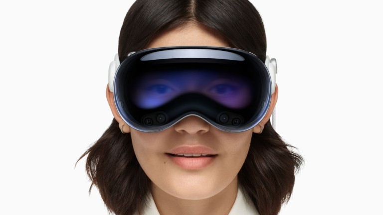 M4 İşlemcili Yeni Apple Vision Pro Yolda: İşte Beklenen Özellikleri ve Tarihi!