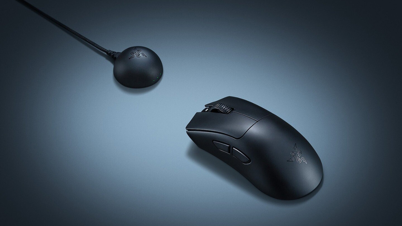 DeathAdder V4 Pro