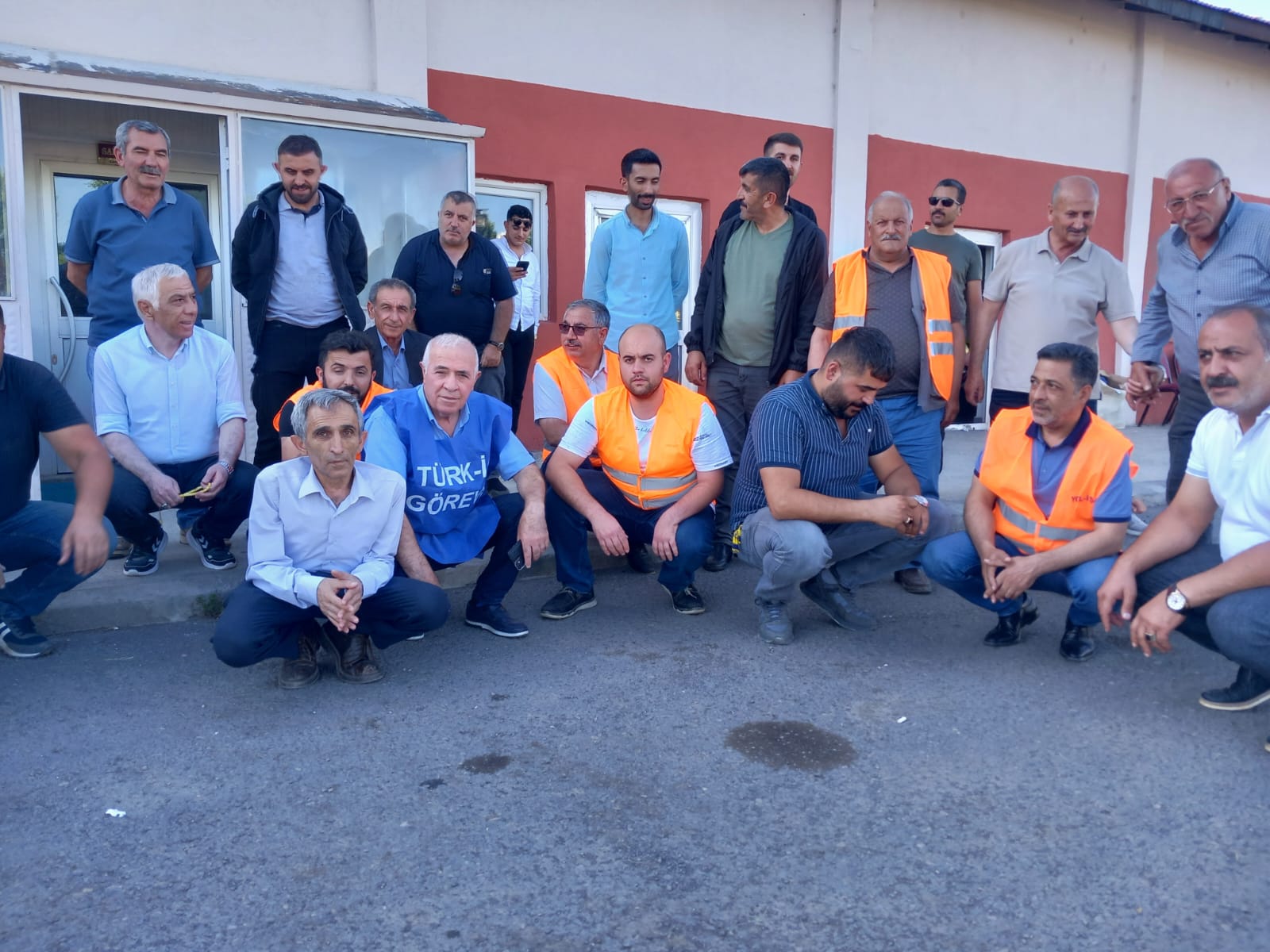 İl Özel İdaresi İşçilerinden iş Bırakma