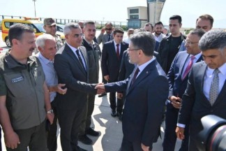 DSİ Bölge Müdürü Kotan, Bakan Yumaklı’ya bilgilendirme yaptı.