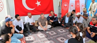 Valisi Ziya Polat, Dumanlı Dağı Yaylası’nda