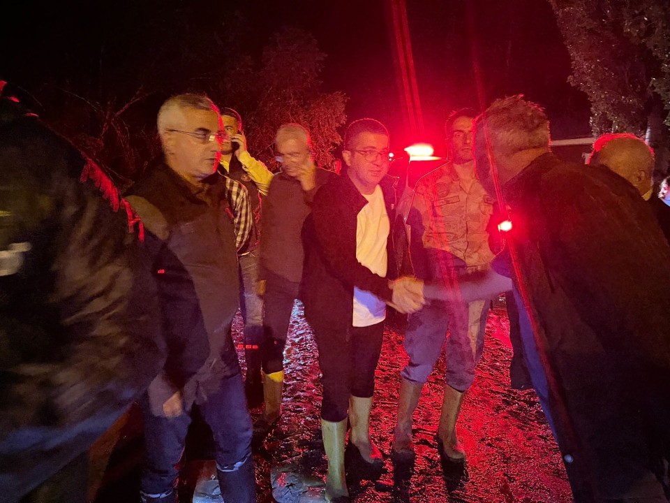 Kaymakam Daştan sel bölgesinde