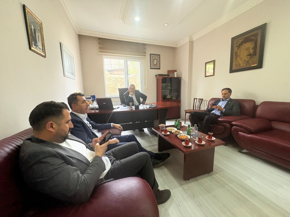 CHP'Lİ HEYET KARS'TA ŞAP HASTALIĞI İLE İLGİLİ SAHA ÇALIŞMASI YAPTI