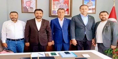 CHP Heyeti Kars Damızlık Yetiştiricileri Birliği Başkanı Alp'le Görüştü