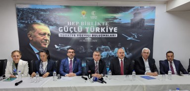 AK Partili Güler Kars'ta