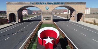 KAÜ Kampüs Ana Giriş Kapısı Geçici Olarak Trafiğe Kapatıldı