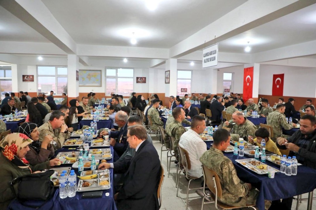 Gaziler Günü Onuruna Yemek Programı