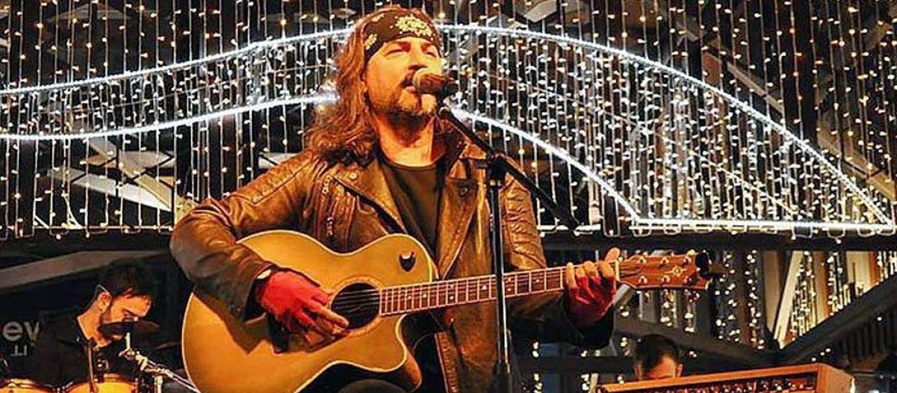 Şarkıcı Çelik, Gaziler Günü nedeniyle Kars'a geliyor
