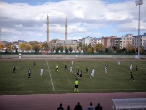 Kars Spor süpürdü: 4 - 1