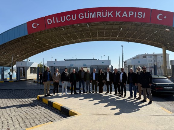Türk gazetecilerden Azerbaycan'a kardeşlik ziyareti