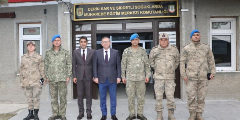 Vali Ziya Polat’tan 9. Komando Tugay Komutanlığı’na Ziyaret