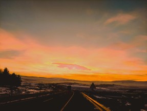 Kars'ta Kızıl Şölen: Gün Batımı Gökyüzünü Alevlere Boyadı