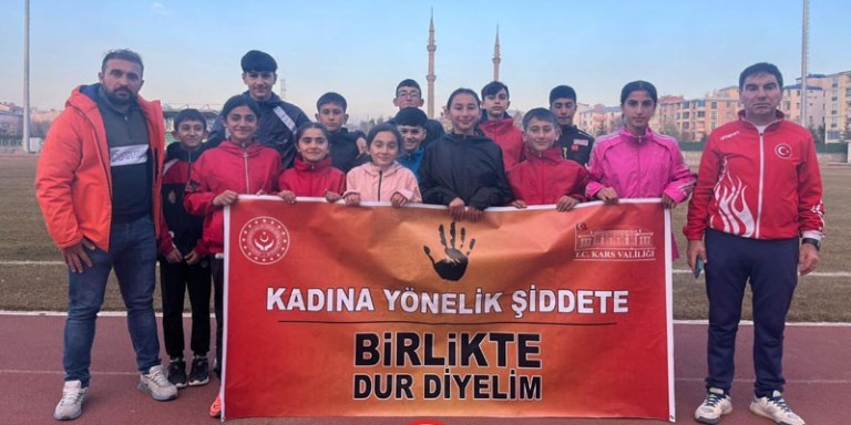 Pistte Birlik: Sporcular Kadına Şiddete Karşı Ses Verdi!