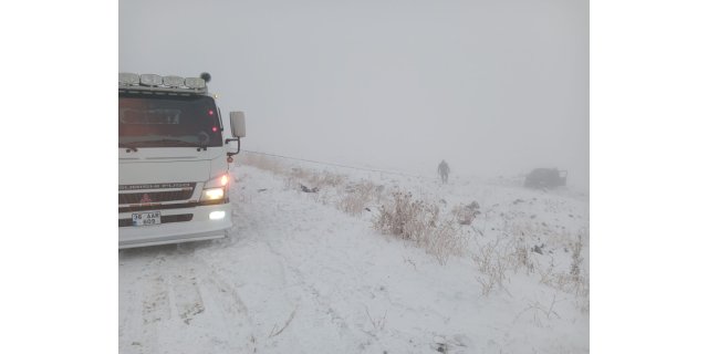 Kontrolden Çıkan Otomobil Tarlaya Uçtu: Jandarma İnceleme Başlattı