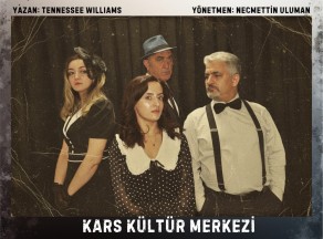 ADA Sanat Tiyatrosu Sırça Hayatlar adlı tiyatro oyunu ile sahnede