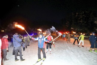 Sarıkamış'ta Kar Coşkusu! Kış Turizmi Sezonu Vali Polat'la Başladı