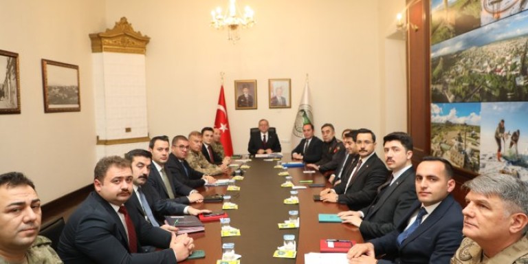 Şehirde Güvenlik Zirvesi: Vatandaş Huzuru İçin Yeni Önlemler Yolda!