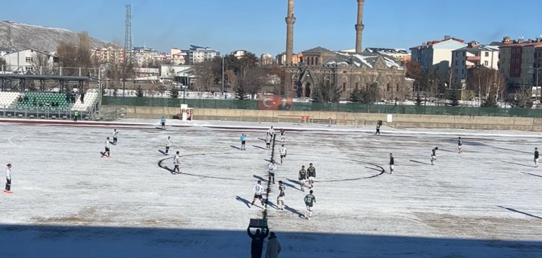 Kars 36 Spor’dan soğuk havada gol yağmuru: 7-1