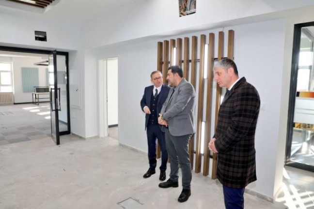 Kütüphane Modern Yüzüyle Açılıyor: Vali Polat'tan Müjde!