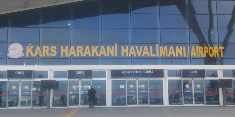 Kar Esareti: İstanbul ve Ankara'da Uçuşlar İptal!