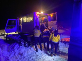 Mehmetçik'ten karla kaplı yollarda hayat kurtaran operasyon