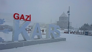 Kars’ta son 13 yılın en sert kışı yaşanıyor