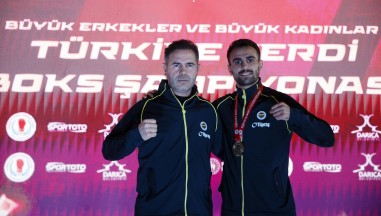 Karslı Milli Boksör Necat Ekinci Türkiye Şampiyonu oldu