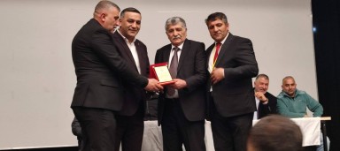 Kars Esnaf Odası'nda Devir: Özyılmaz'dan 42 Yıllık Veda