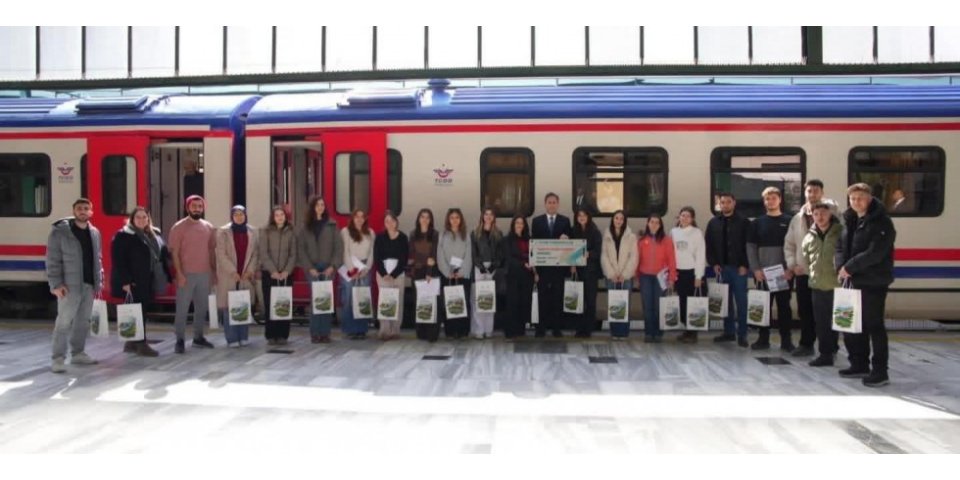 Tarihi Gar'dan Anadolu'ya Kültür Köprüsü: Doğu Ekspresi Coşkusu