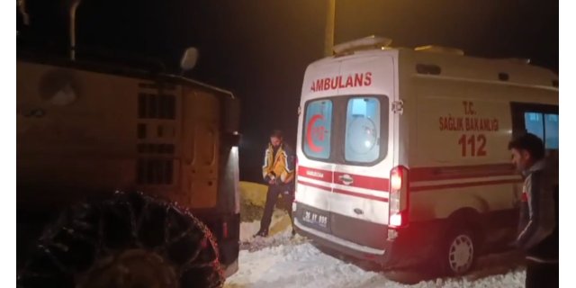 Kar Esareti: Kars'ta Tipi ve Karda Mahsur Kalan Yaralıya Umut Eli