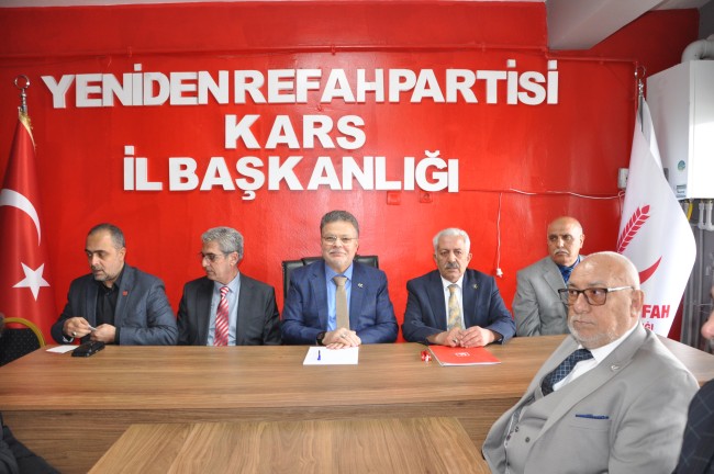 Yeniden Refahlı Gök: "İhanet etmeyen herkesle kol kola yürürüz"