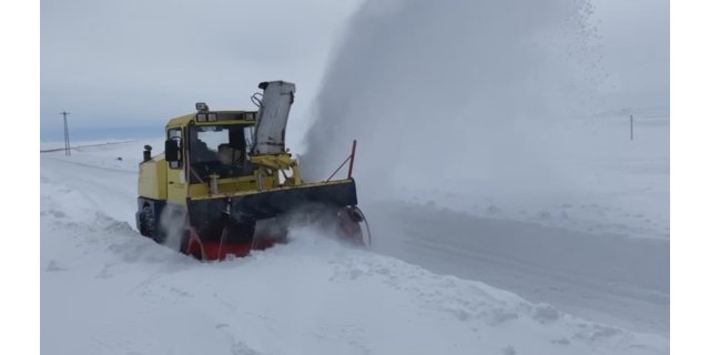 Kars'ta “Kar Kaplanları”ndan zorlu kış mesaisi