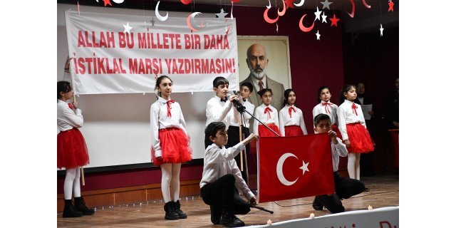 Sarıkamış’ta İstiklal ruhu: 105’inci yıl dönümünde Mehmet Akif Ersoy anıldı